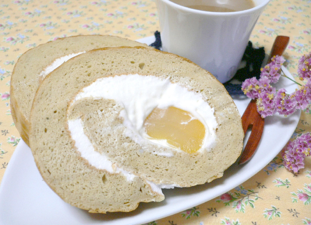 抹茶のロールケーキ