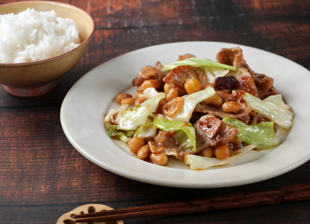 暑さに負けない！豚肉と豆のスタミナ炒め
