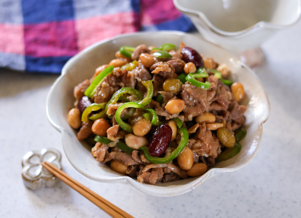 レンジで作る簡単おかず！豚こまとお豆のしぐれ煮
