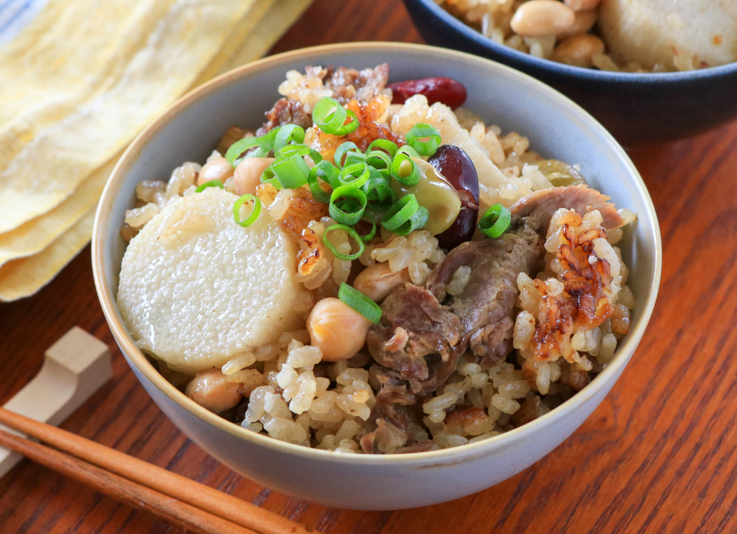 豆たっぷり 牛肉と長芋の炊き込みごはん